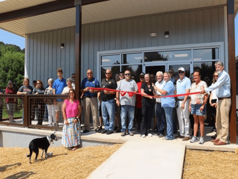 NEW SPAY AND NEUTER CLINIC OPENS IN ROANE COUNTY – 3B Media News