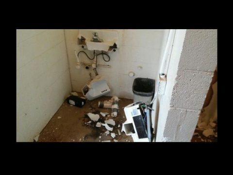 MARYVILLE PARK BATHROOMS DESTROYED BY VANDALS