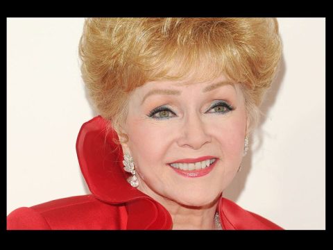 DEBBIE REYNOLDS FOLLOWS DAUGHTER CARRIE FISHER IN DEATH