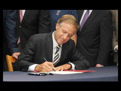 GOV. HASLAM POISED TO SIGN TENNESSEE RECONNECT ACT