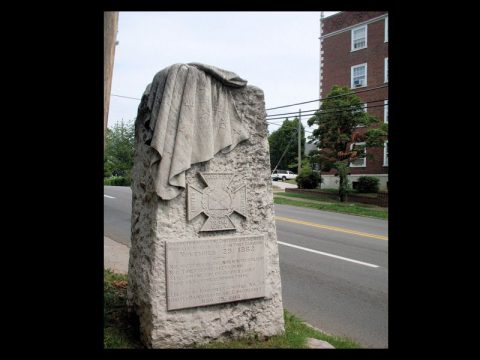 KNOXVILLE PREPPING FOR WEEKEND CONFEDERATE MONUMENT PROTEST