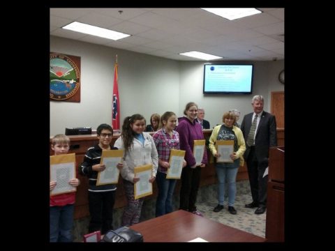 CROSSVILLE CITY COUNCIL APPOINTMENTS NEW OFFICERS AND RECOGNIZES CHRISTMAS CARD WINNERS