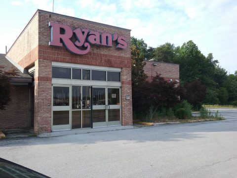 OLD CROSSVILLE RYAN'S LOCATION TO BE RAZED